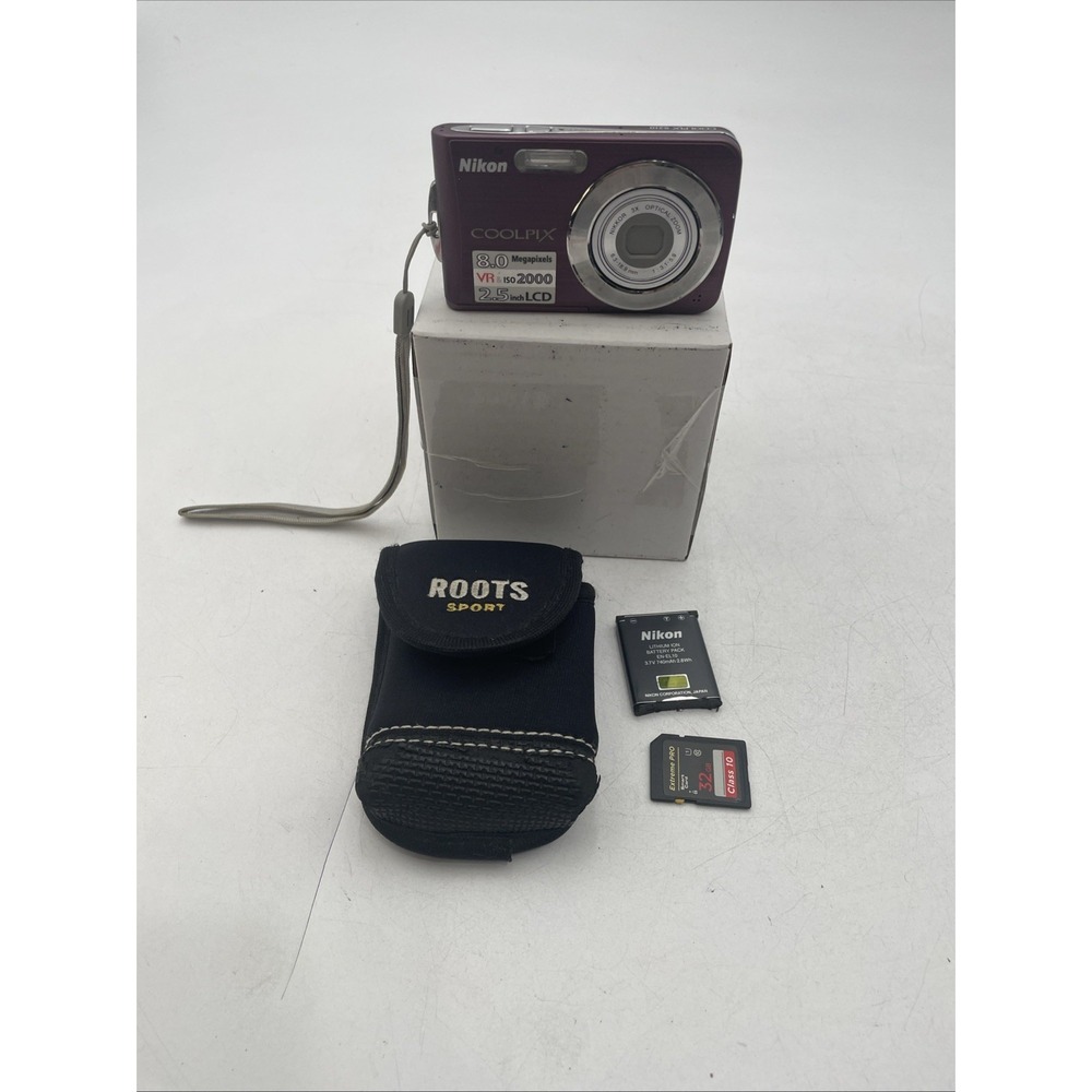 Nikon Coolpix S210 8.0MP Digital Camera 3X Zoom+Battery+SD Card+Case-TESTED